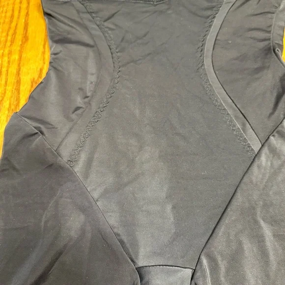 Maidenform High Waist Thigh Slimmer Shapewear Size Small - Picture 6 of 10